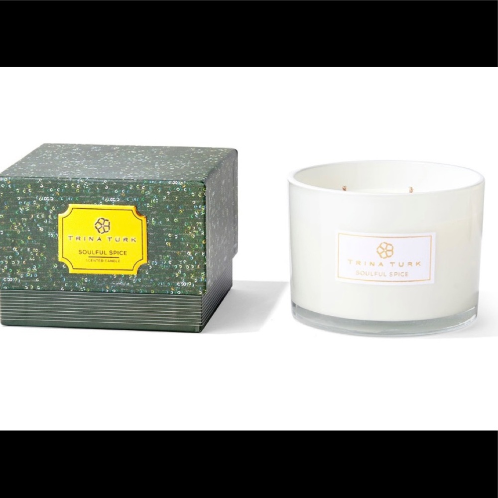 NIB Trina Turk Soulful Spice large candle